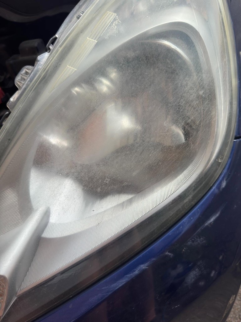 Hazy, foggy headlight before restoration